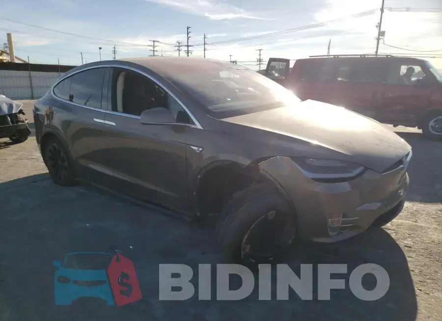 5YJXCBE27GF004277 Photo# 4