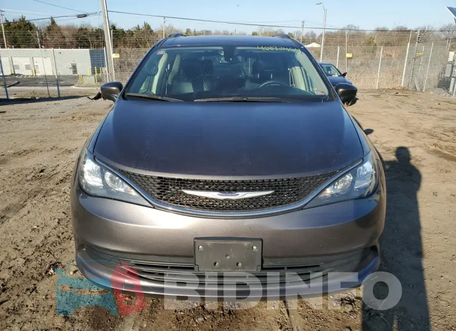2C4RC1DG6LR148286 Photo# 5