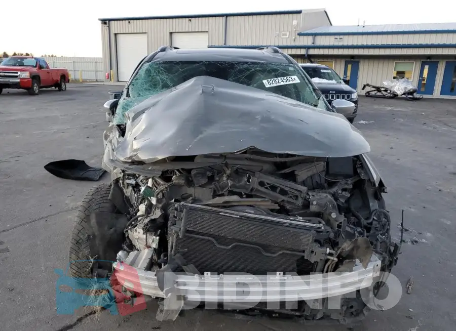 2C4RC3GG3MR553918 Photo# 5