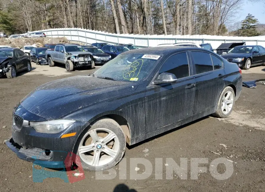 WBA3C3G53FNT50996 Photo# 1
