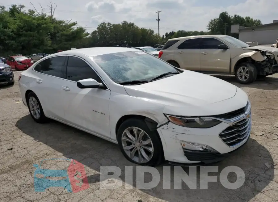 1G1ZD5ST3LF005428 Photo# 4
