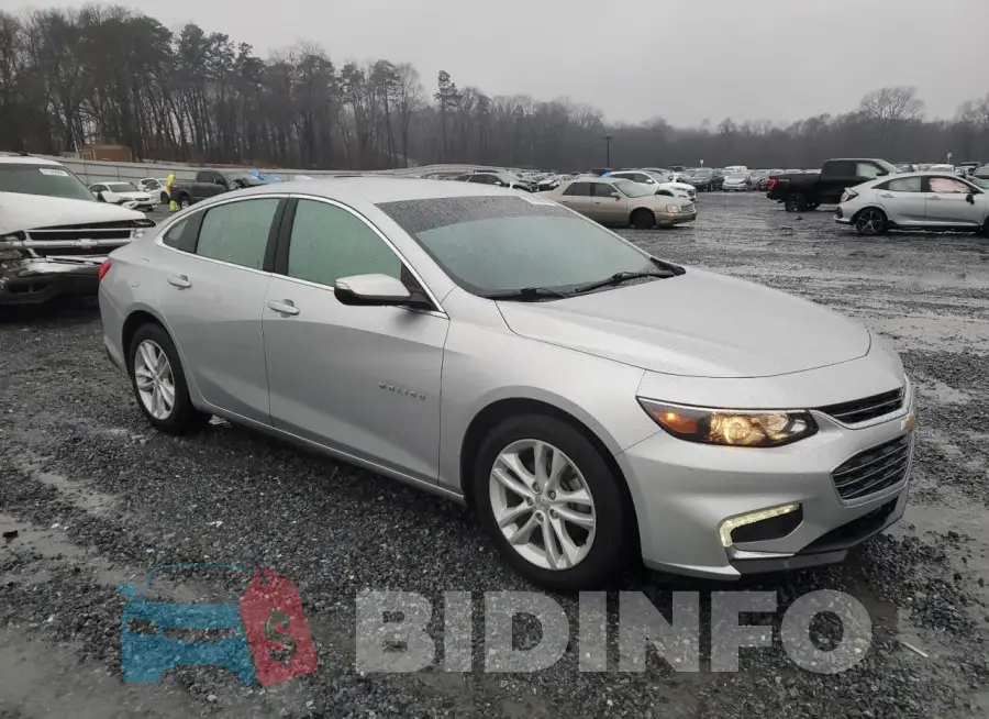 1G1ZD5ST7JF132437 Photo# 4