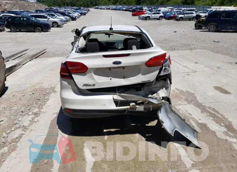 1FADP3E24GL368656 Photo# 6