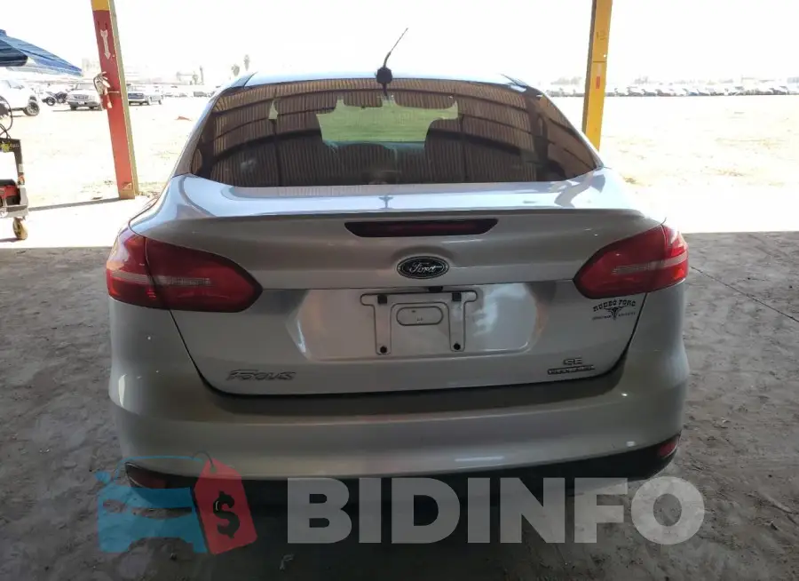 1FADP3F20FL329978 Photo# 6
