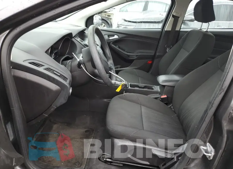 1FADP3F27GL208396 Photo# 7