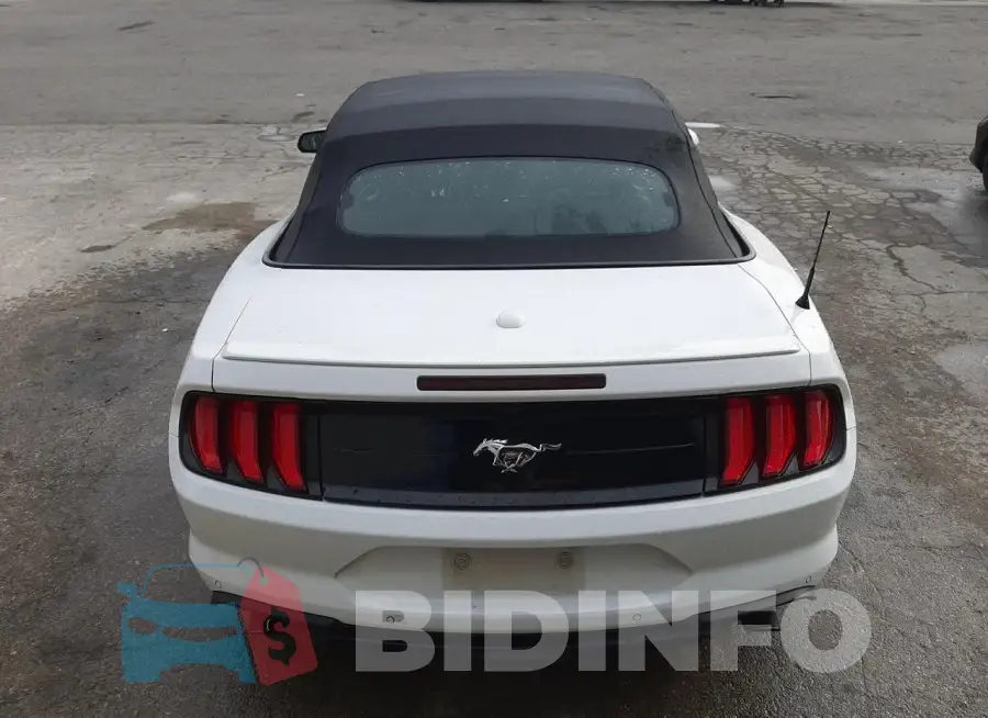 1FATP8UH6N5104726 Photo# 6