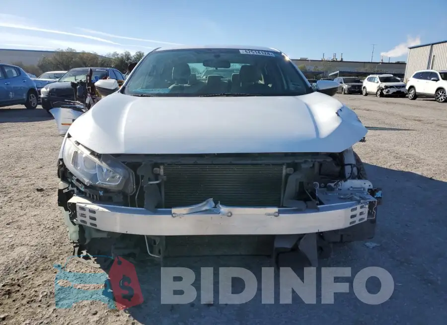 19XFC2F56GE035479 Photo# 5
