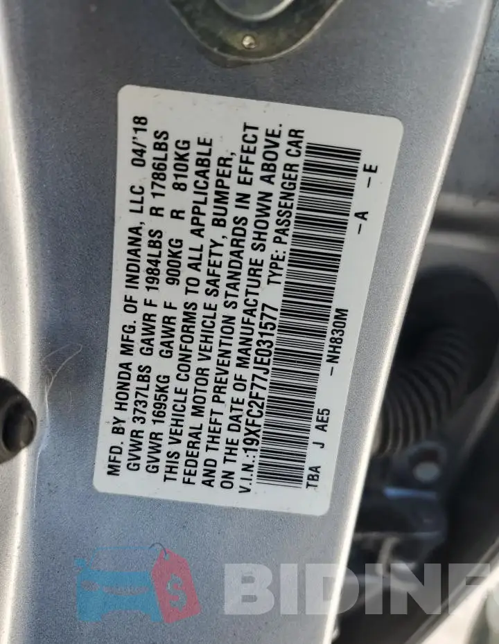 19XFC2F77JE031577 Photo# 12