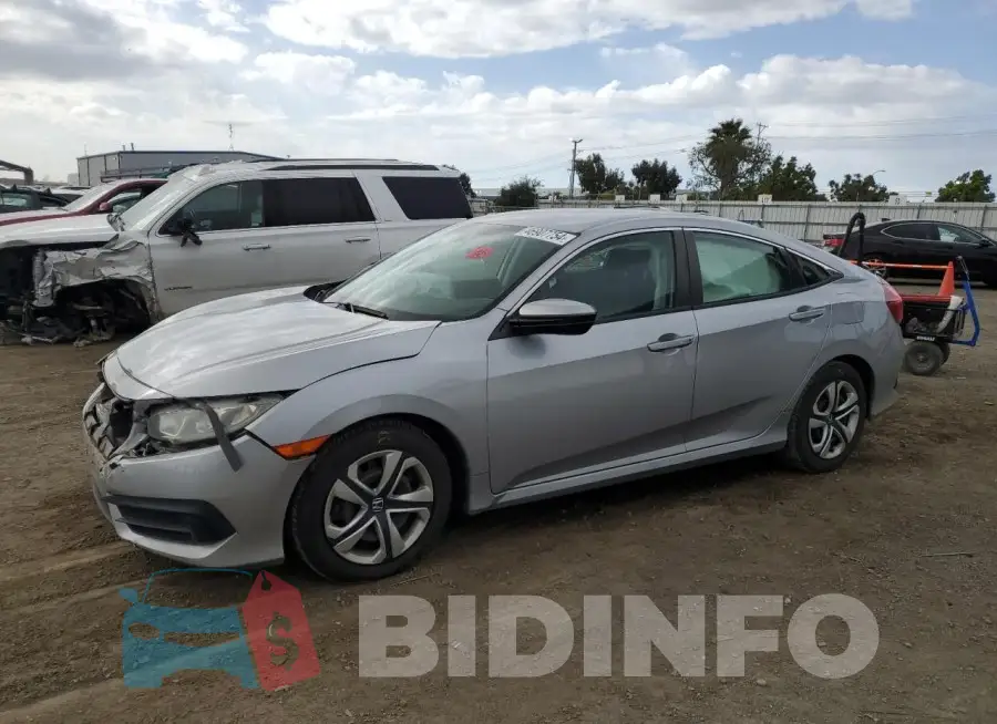 2HGFC2F53HH572544 Photo# 1