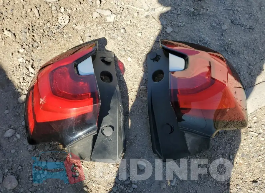 3GKALPEV2KL242789 Photo# 12