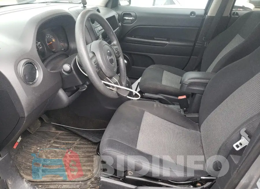 1C4NJPBB5FD107783 Photo# 7