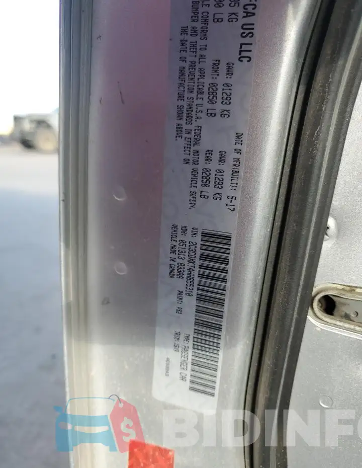 2C3CDXKT4HH655310 Photo# 13