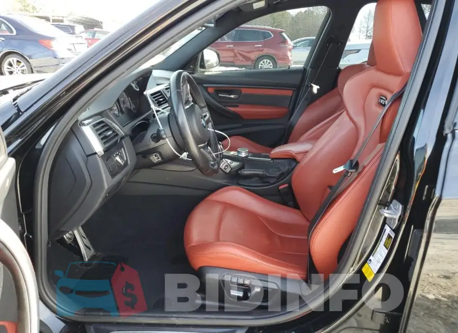 WBS8M9C55J5J77868 Photo# 7