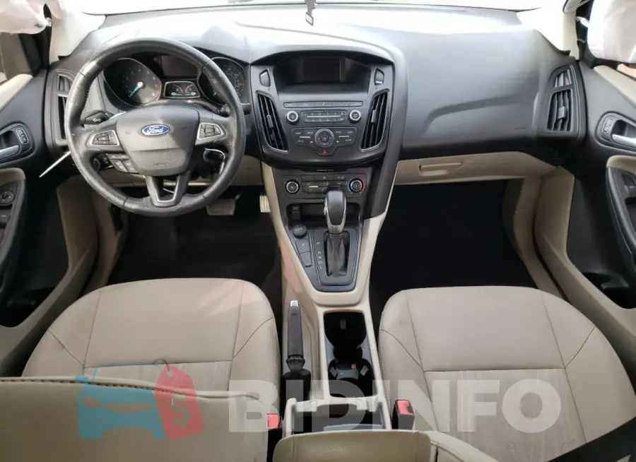 1FADP3F29JL321855 Photo# 8