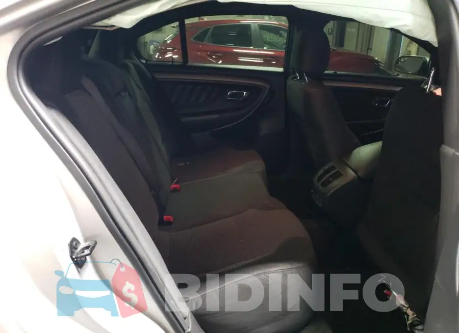 1FAHP2E86FG172192 Photo# 10