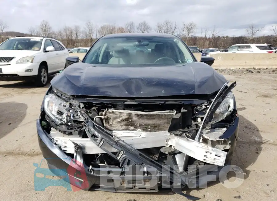 19XFC2F55HE224559 Photo# 5