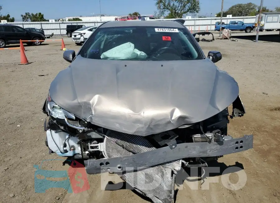 1G1RA6S58HU188618 Photo# 5