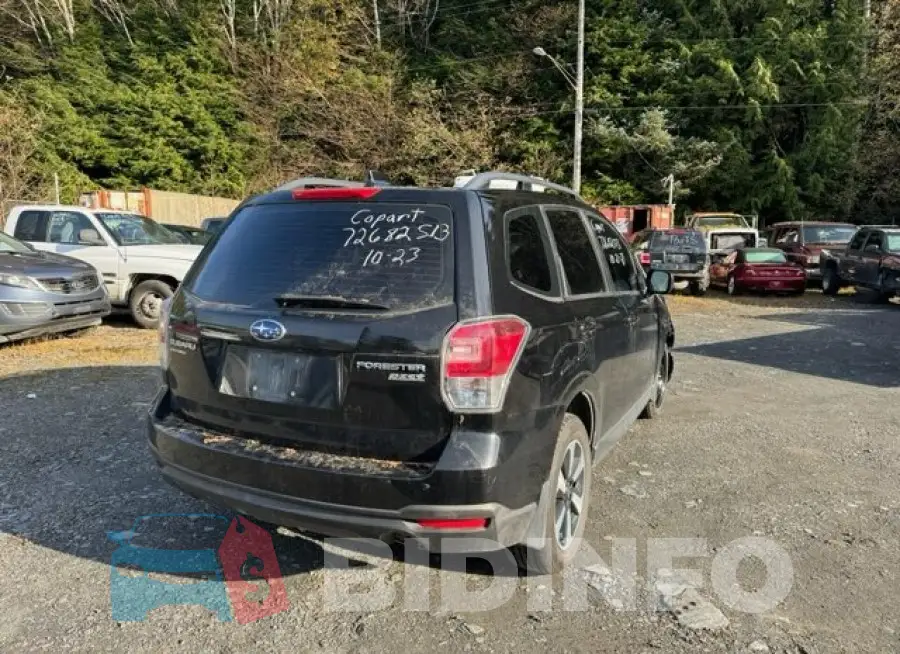 JF2SJABCXHH477987 Photo# 3