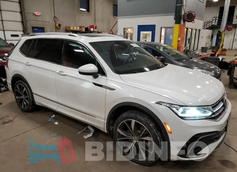 3VV4B7AX6NM151267 Photo# 4