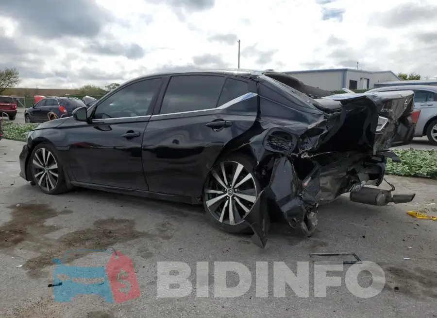 1N4BL4CV1KC143416 Photo# 2