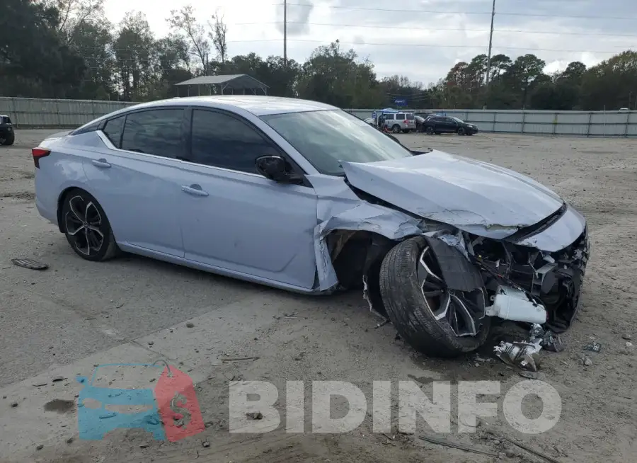 1N4BL4CV1PN388342 Photo# 4