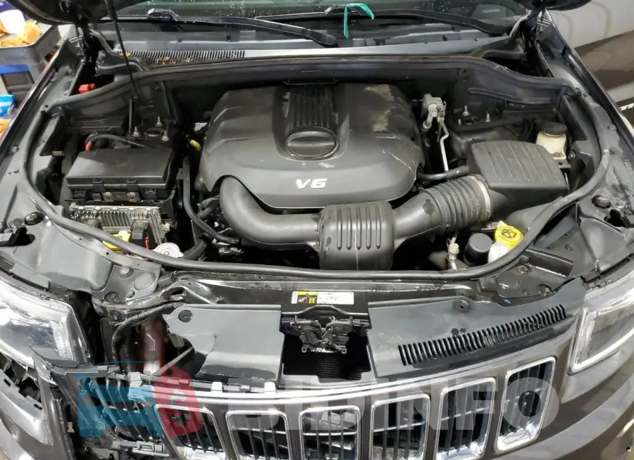 1C4RJFBG2FC168876 Photo# 11