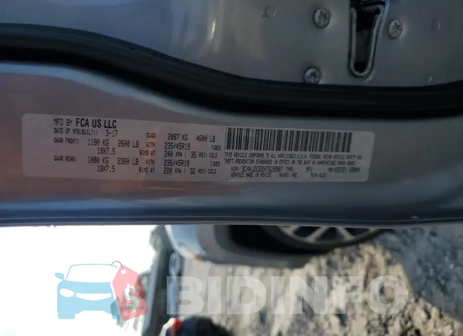 3C4NJDCB2HT628907 Photo# 13