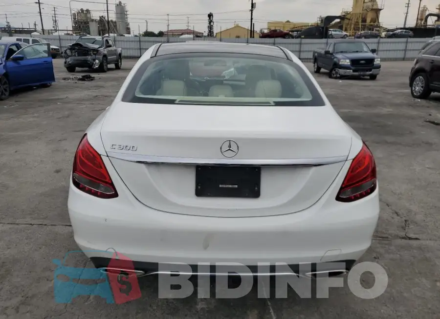 55SWF4JB8HU226833 Photo# 6