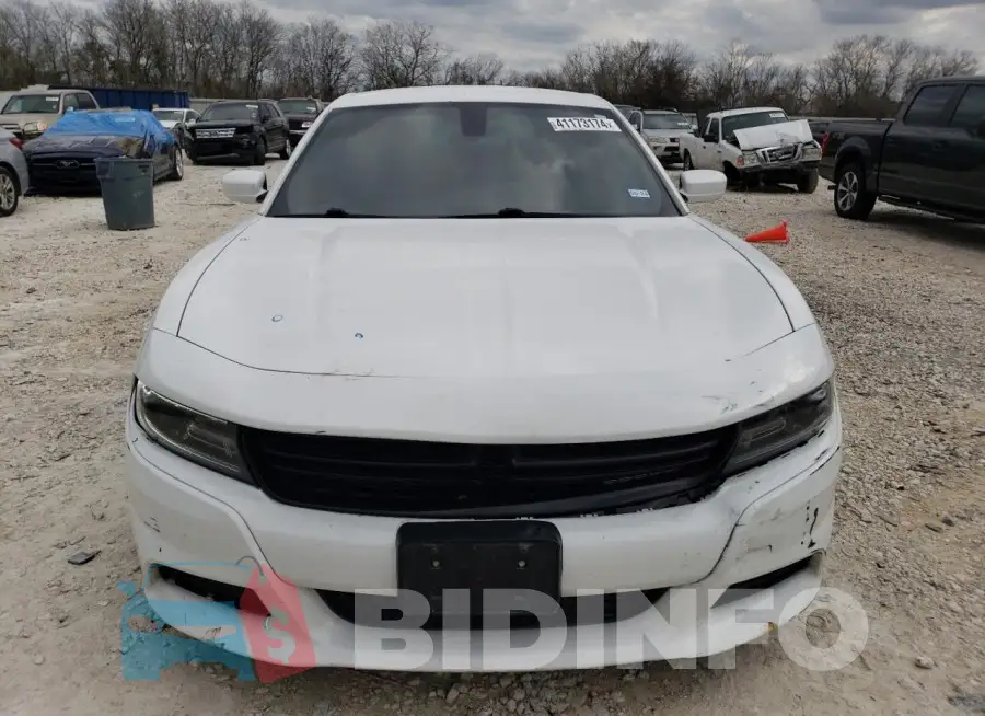2C3CDXBG5LH118070 Photo# 5
