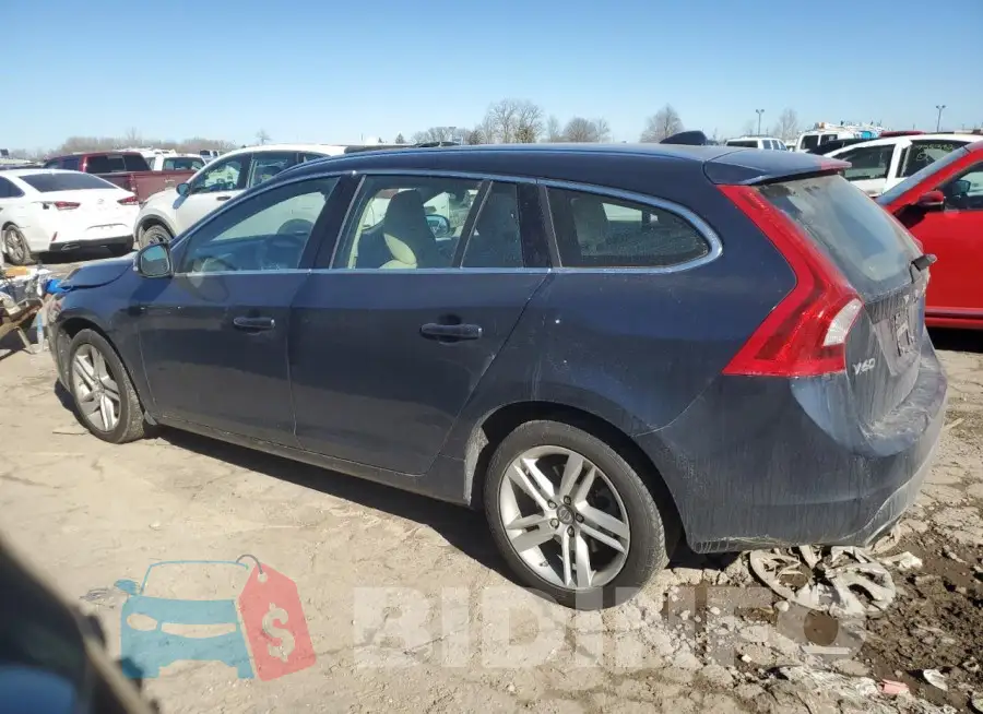 YV1612SC3F1188973 Photo# 2
