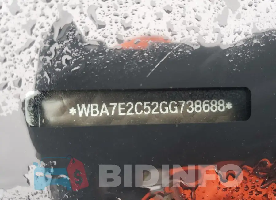 WBA7E2C52GG738688 Photo# 12
