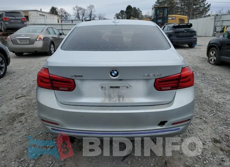 WBA8E3G54GNT77352 Photo# 6