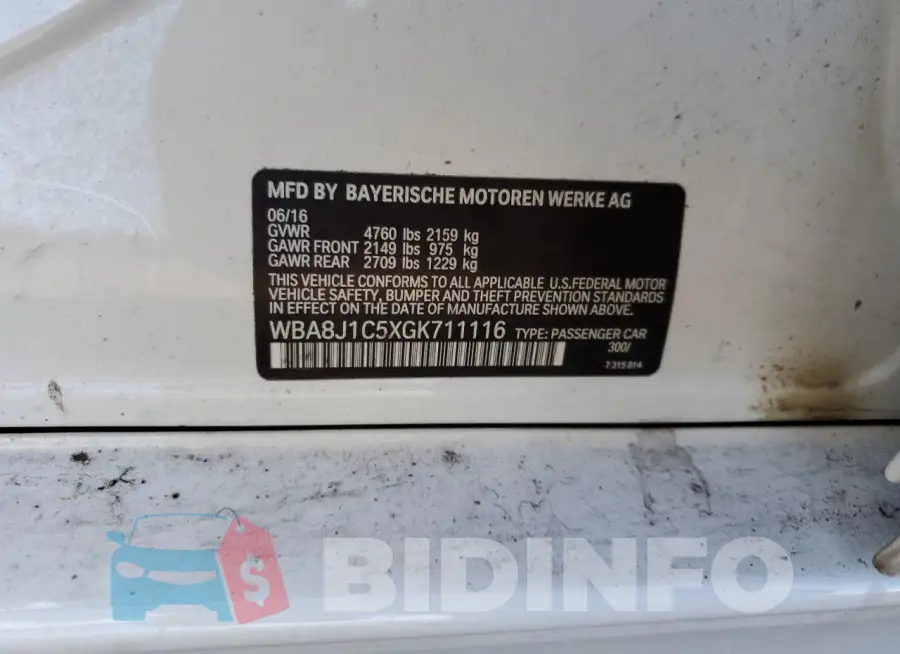 WBA8J1C5XGK711116 Photo# 12