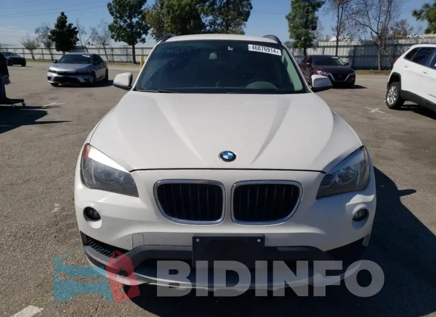 WBAVM1C58FV317587 Photo# 5