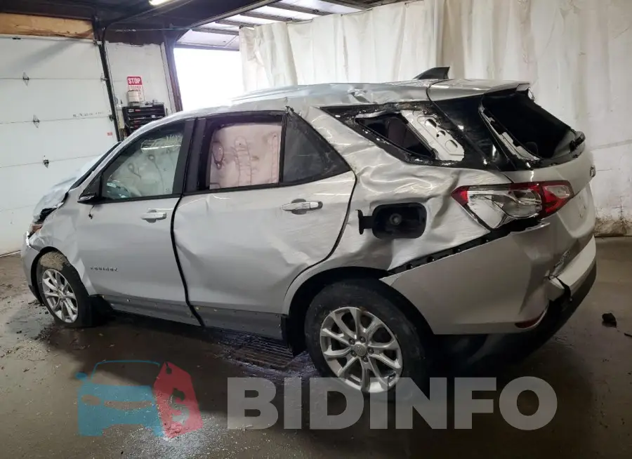 2GNAX5EV9L6155067 Photo# 2
