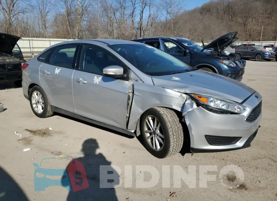 1FADP3F22HL209487 Photo# 4
