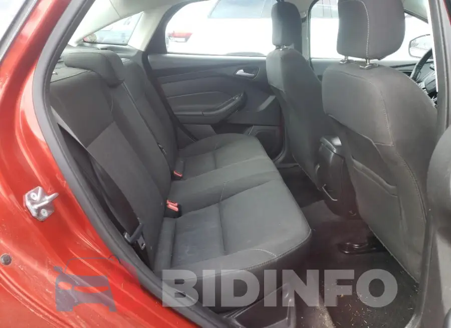 1FADP3F23JL301214 Photo# 10