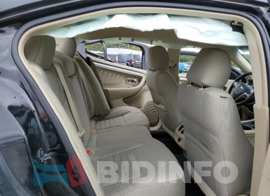 1FAHP2D80JG106392 Photo# 10