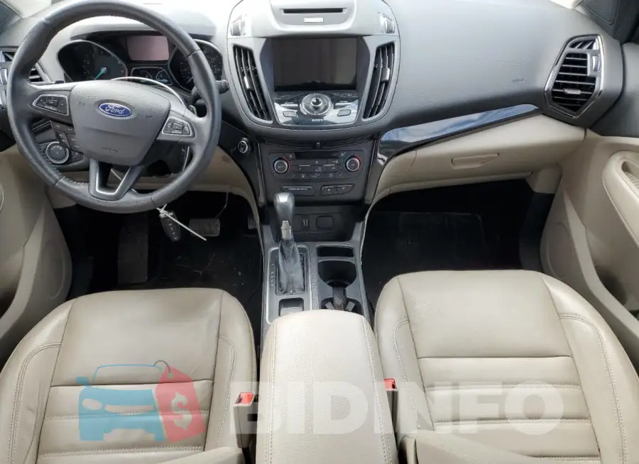 1FMCU9J92HUD81613 Photo# 8