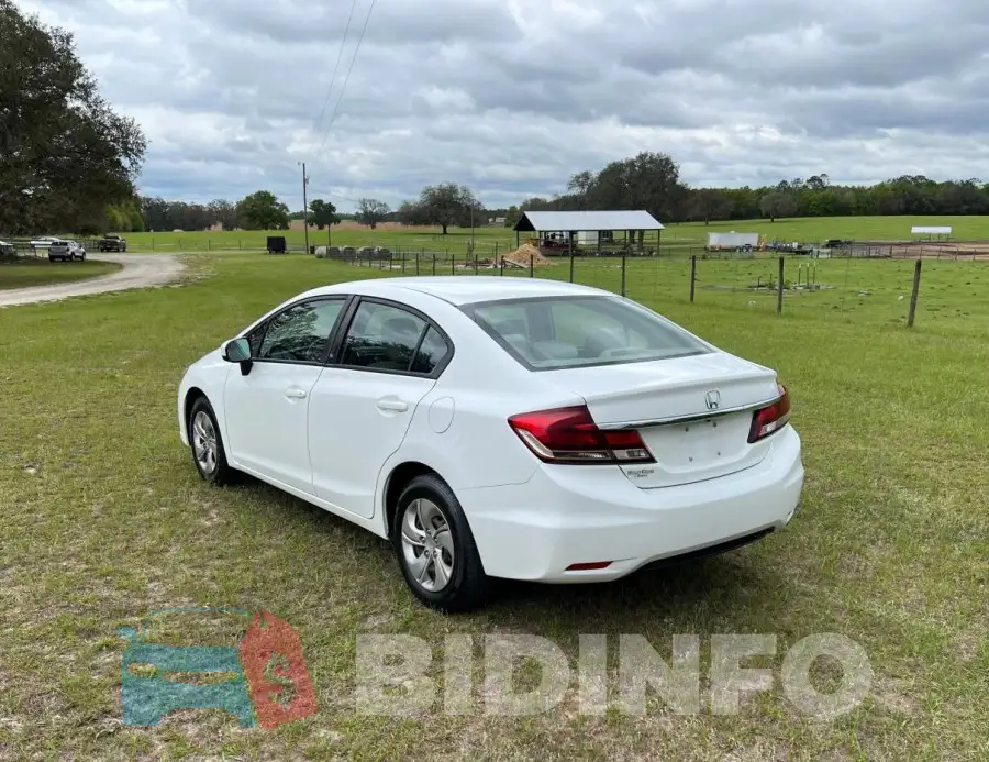 19XFB2F58FE004042 Photo# 3