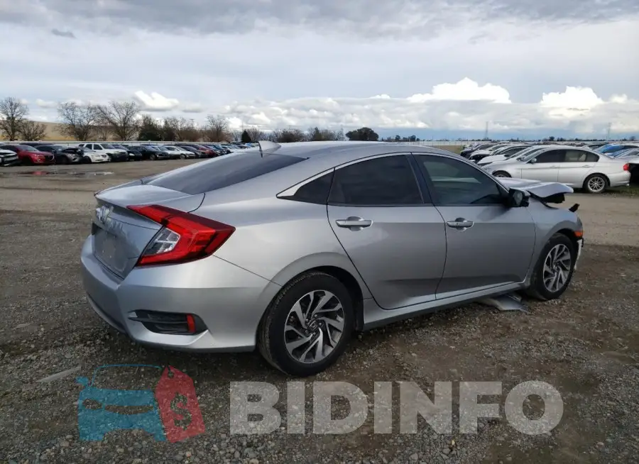 19XFC2F85HE219520 Photo# 3