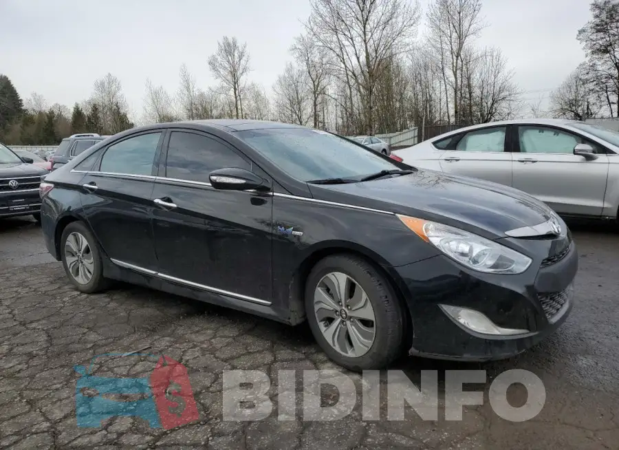 KMHEC4A47FA131754 Photo# 4