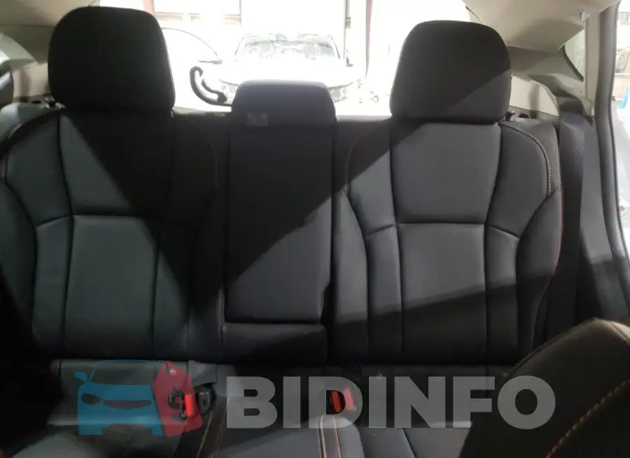 JF2GTHMC1M8272462 Photo# 10
