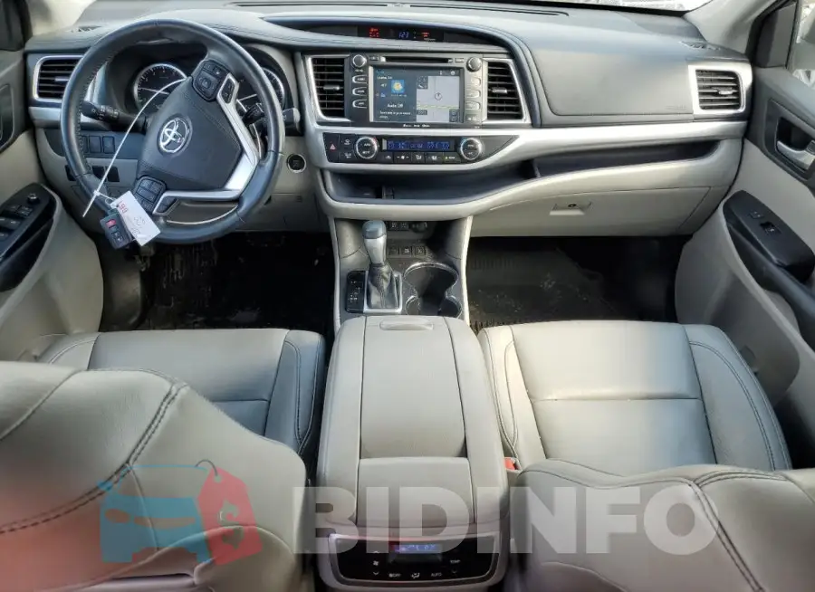 5TDJZRFH4JS489335 Photo# 8
