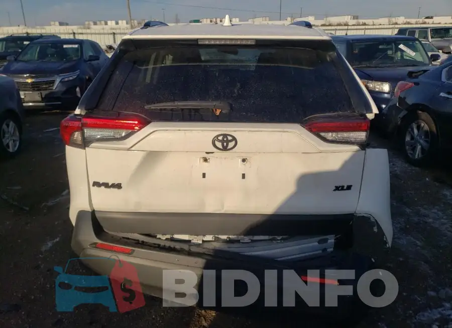 JTMW1RFV8KD018725 Photo# 6