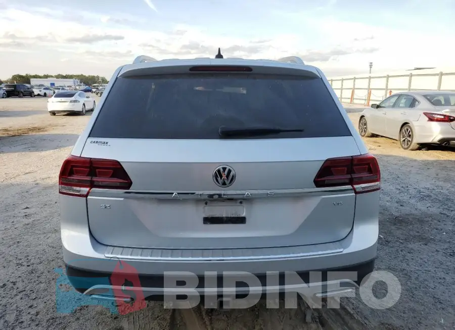 1V2DR2CA7KC582069 Photo# 6
