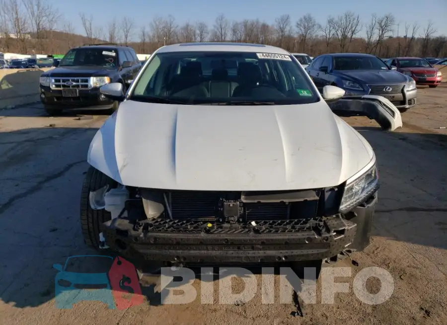 1VWBT7A35GC026438 Photo# 5