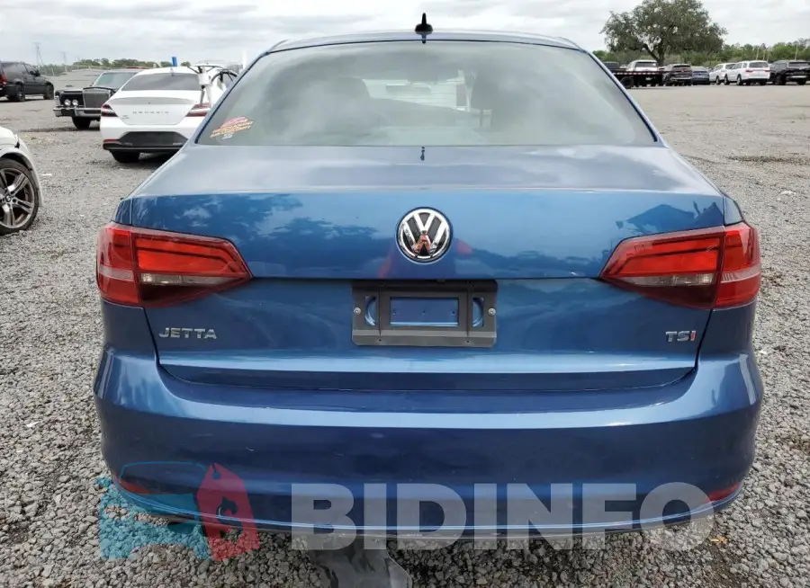 3VW267AJ3GM236220 Photo# 6