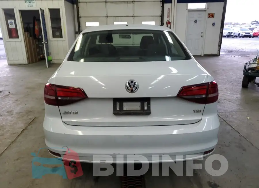 3VW2B7AJ3HM243276 Photo# 6