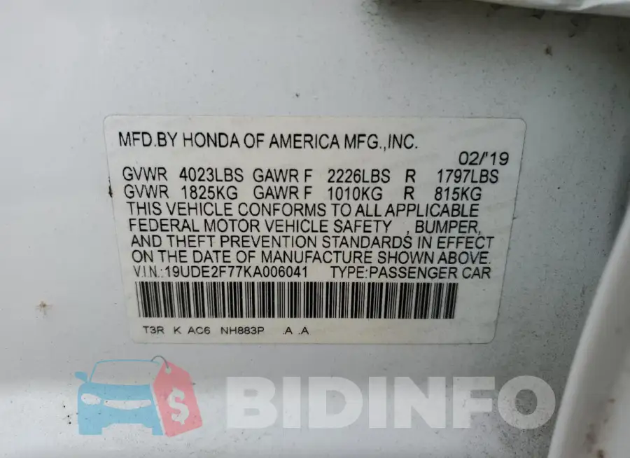 19UDE2F77KA006041 Photo# 12